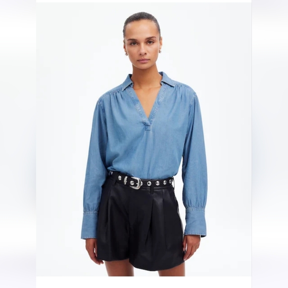 Madewell Chambray Easy Y-Neck Button-Up Denim Shirt in Ritch Wash XS $98 - Picture 7 of 13